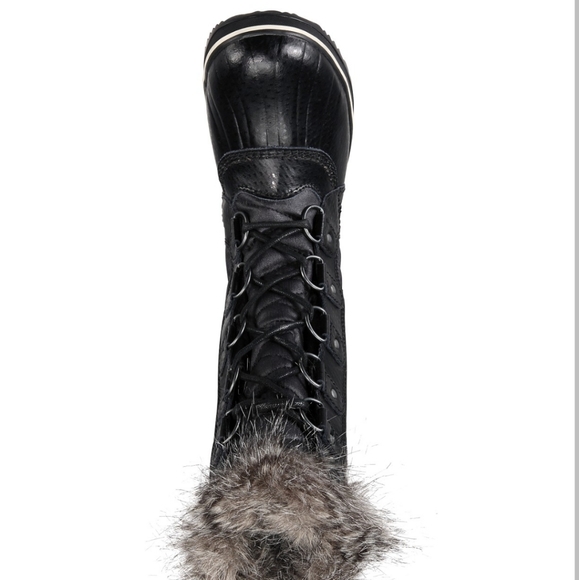 Sorel Boots - Picture 11 of 17